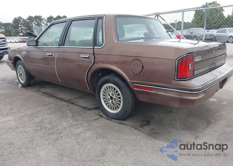 1988 Oldsmobile Cutlass Ciera from USA, damaged, VIN 2G3AJ5132J2340483